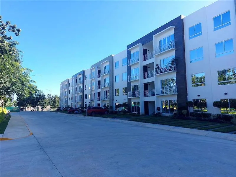 Apartment With 3 Bedrooms, Ac, Pool And Clubhouse Playa del Carmen